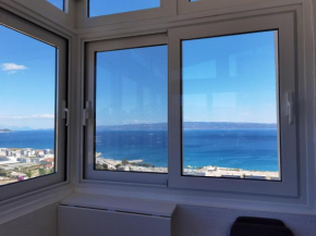 T-star, 2-bedroom apartment with magnificent beach view